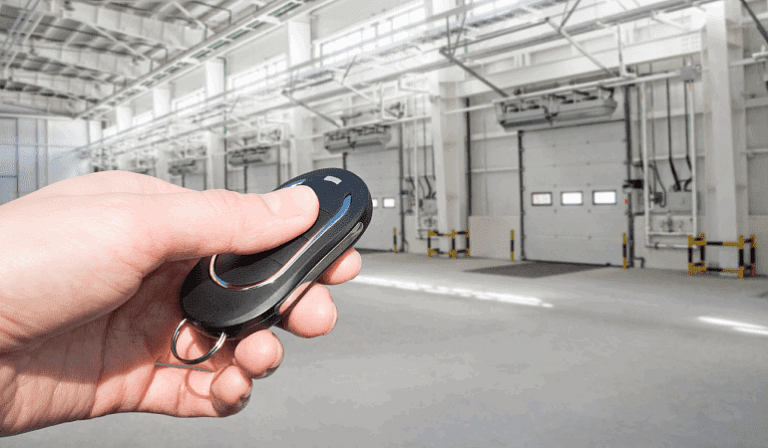 Автоматическое управление промышленными воротами